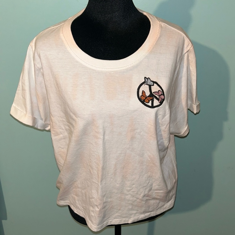 Messy bun lazy days cropped shirt